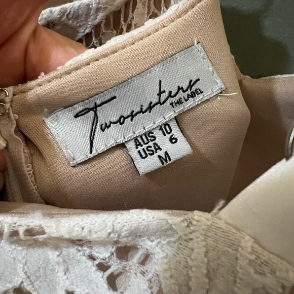 Two sisters The Label Floral Lace Ella Cocktail Party Dress Size 6 - Picture 8 of 11